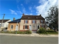 Maison de bourg à la vente